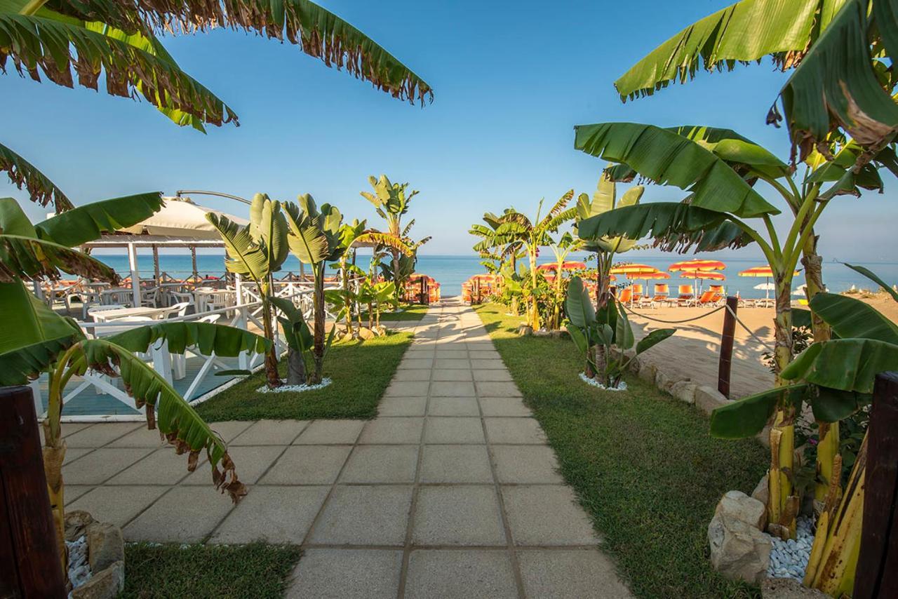 Villaggio Acquamarina Caprioli Esterno foto